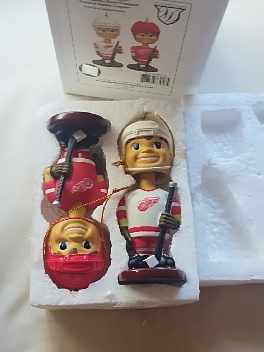 Detroit Red Wings Vintage 2002 Two Pk Bobbin Head Ornaments Licensed NHL